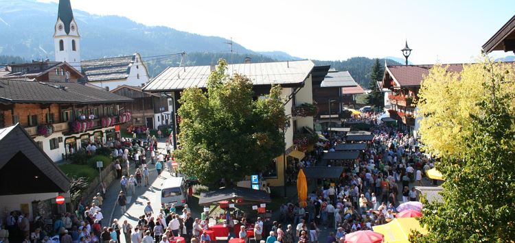 Bauernmarkt von oben