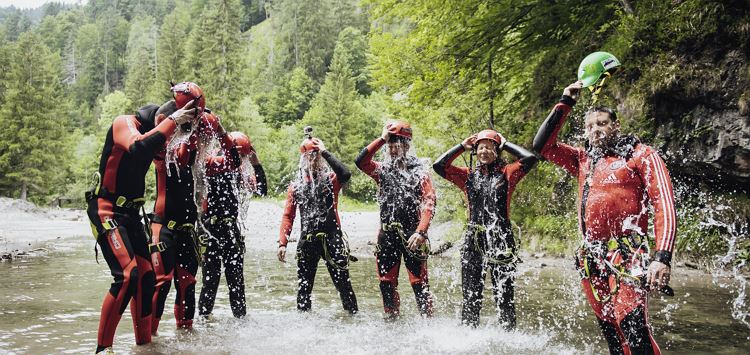 Wilder_Kaiser_Canyoning_Wasser_Abkühlung