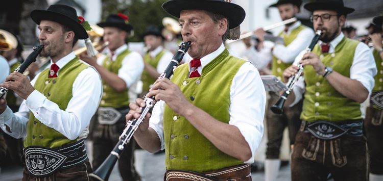 Scheffau_Dorfabend_Musikkapelle