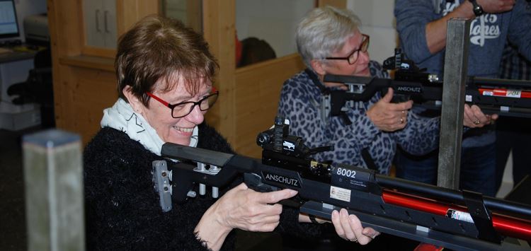 Luftgewehrschießen_Schützenheim_Scheffau_2019 (3)