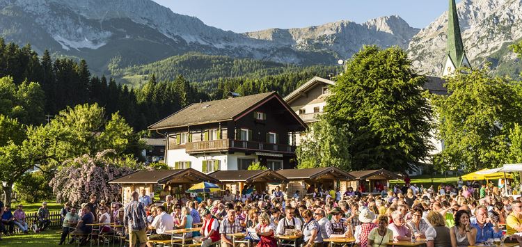 Scheffau_Festplatz_Musikpavillon
