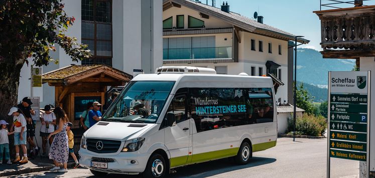 Scheffau_Wanderbus_HintersteinerSee
