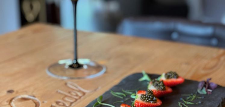 Greil Champagnerlounge Kaviar