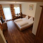 Tweepersoonskamer, toilet en bad/douche gescheiden, deluxe