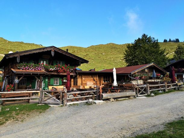 Scheffau_Stöfflhütte_Sommer_2020_TVB_WK_Verena Entholzer (1).jpg