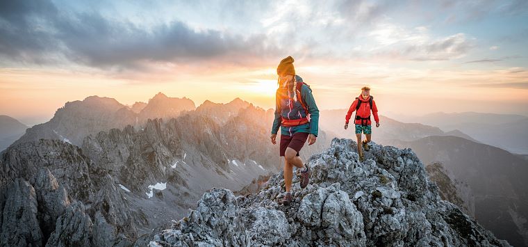 Hiking & mountaineering